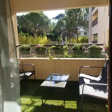 Cosy Centre Uzes, Parking Gratuit, Piscine Apartment
