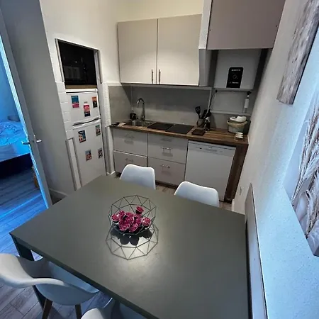 Cosy Centre Uzes, Parking Gratuit, Piscine Uzes